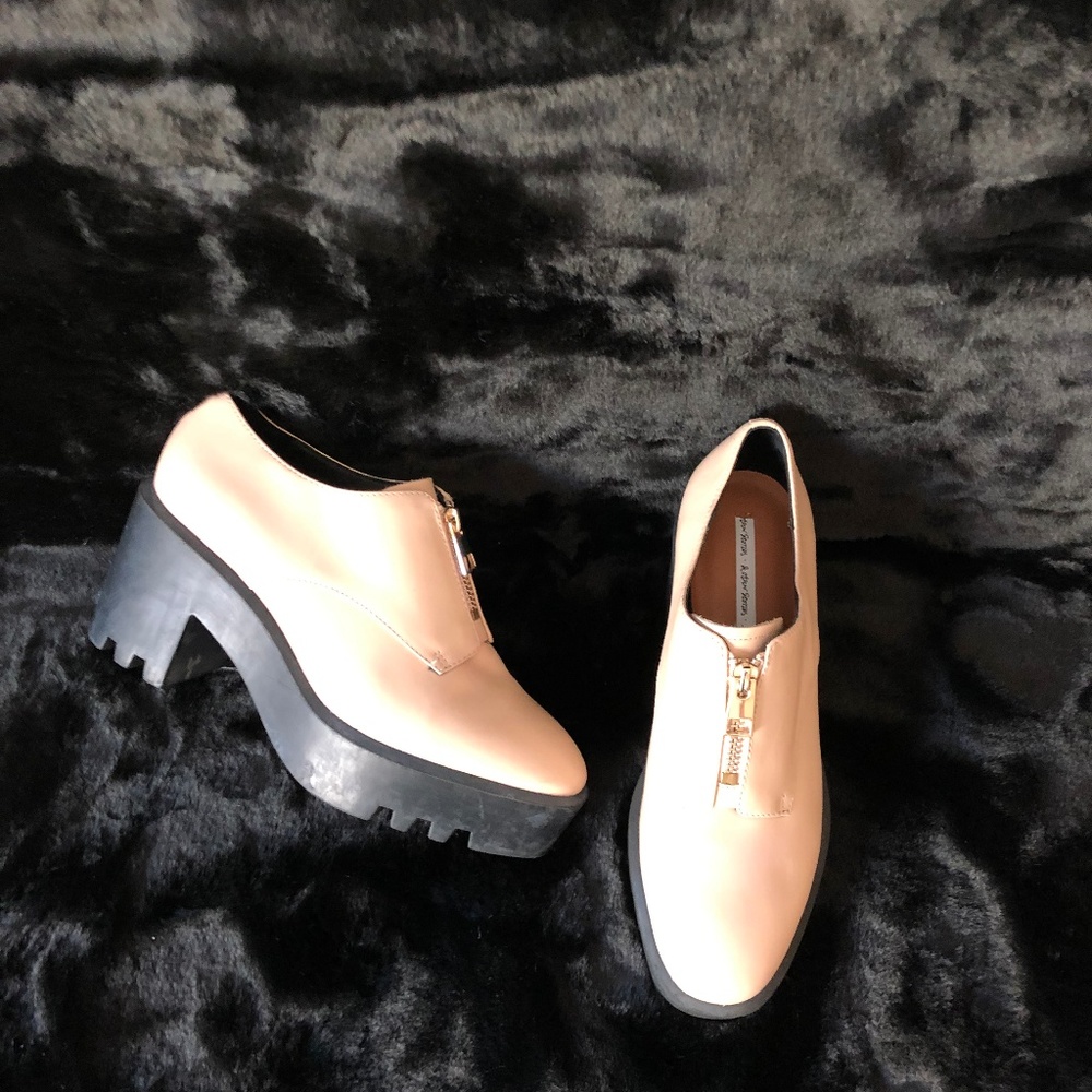 Anthro &OS Leather Platform Chunky heel loafers